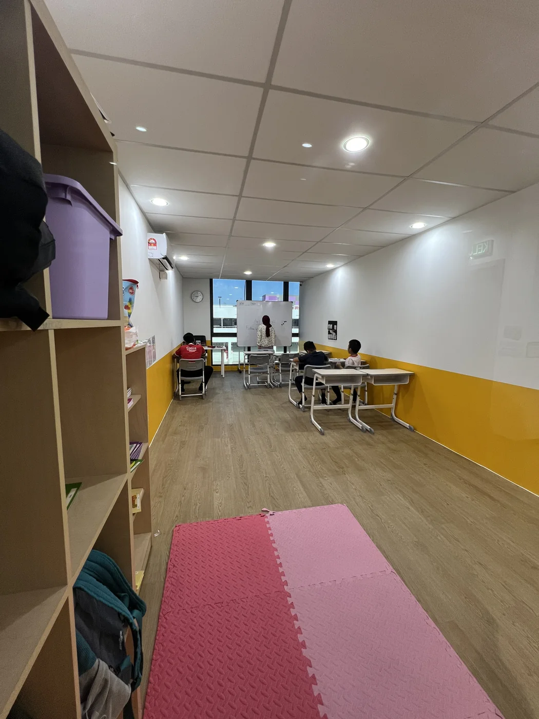 A structured KSS classroom with visual supports